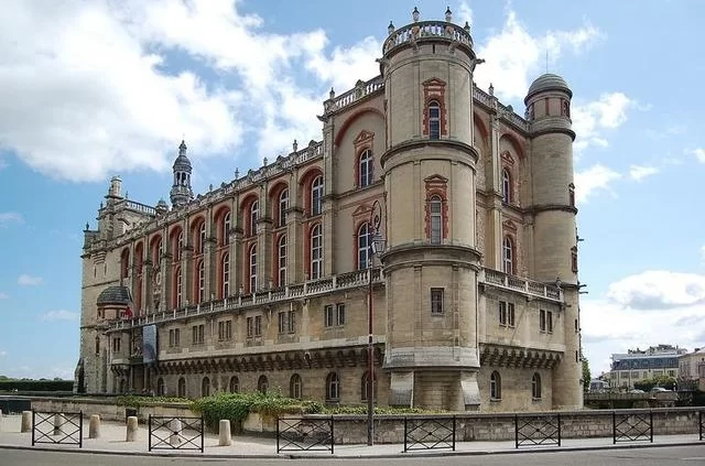 Сен-Жерменский дворец