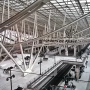 Вокзал в аэропорту Шарль-де-Голль