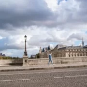 Новый мост в Париже